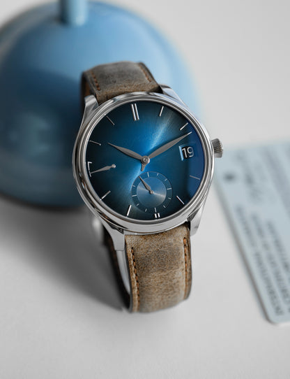 H.Moser&Cie. Endeavour Perpetual Calendar ref.1800-0204